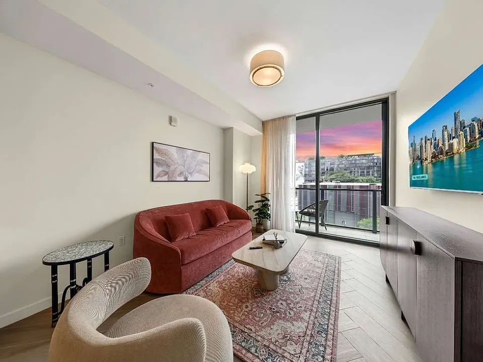 2700 NW 2nd Ave #3-ID1585089P