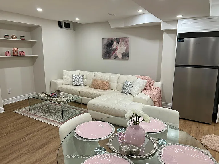 11 Newmill Cres #BASEMENT — Photo 6