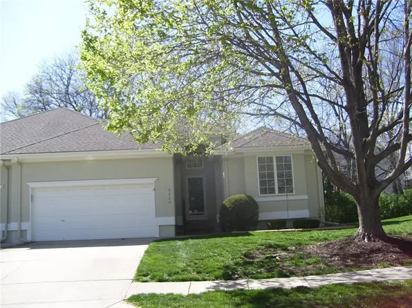 4320 S Davidson Dr, Independence, MO 64055