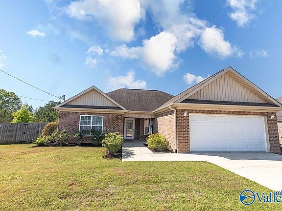 3rd image of 81 Center Ln