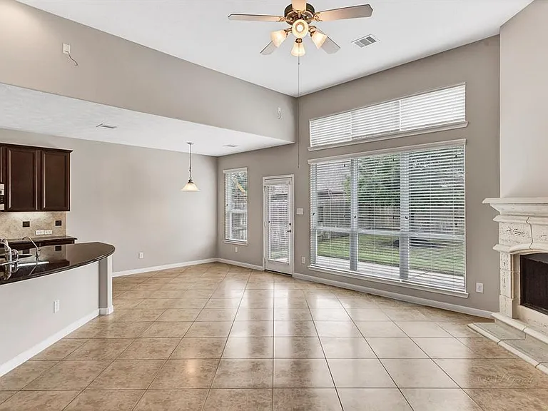 24122 Haywards Crossing Ln — Photo 10
