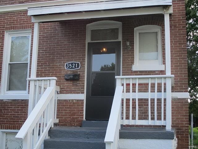 1st image of 3521 Grace Ave