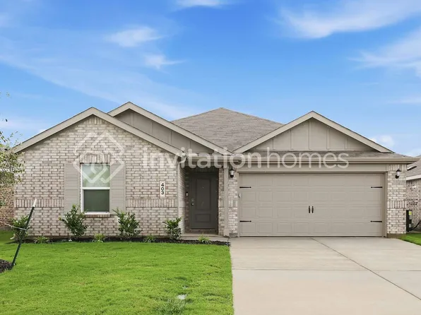 403 Comanche Dr, Cleburne, TX 76033