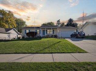 822 Kensington Dr, Niles, MI