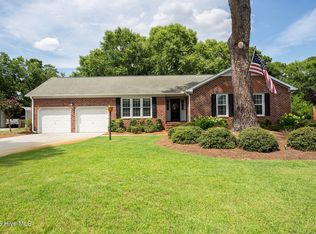 377 R L Honeycutt Drive, Wilmington, NC 28412