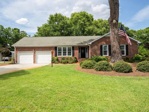 377 R L Honeycutt Drive, Wilmington, NC 28412
