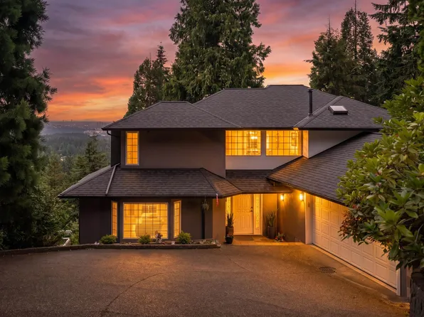 1241 Coleman St, North Vancouver, BC V7K 3C2