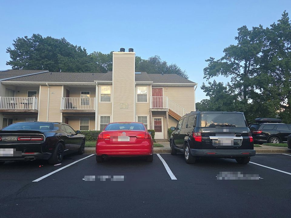 1st image of 549 Pier Ct