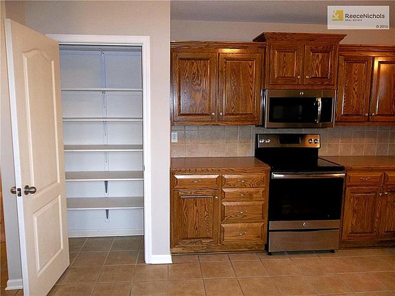 Kitchen with large Pantry.