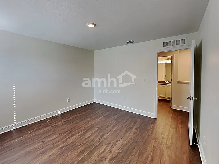 22451 Bellini Cir — Photo 24