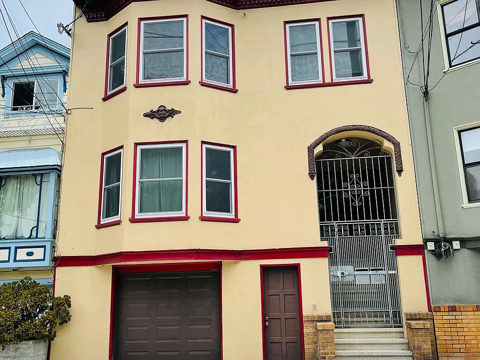1309 Kansas St