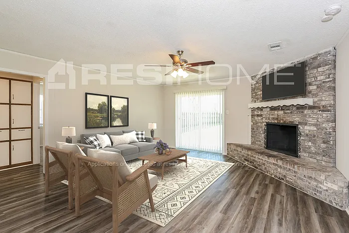 3051 Shane Dr — Photo 4