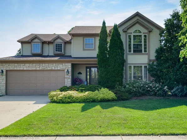 9501 Madison Dr, Van Buren Township, MI 48111