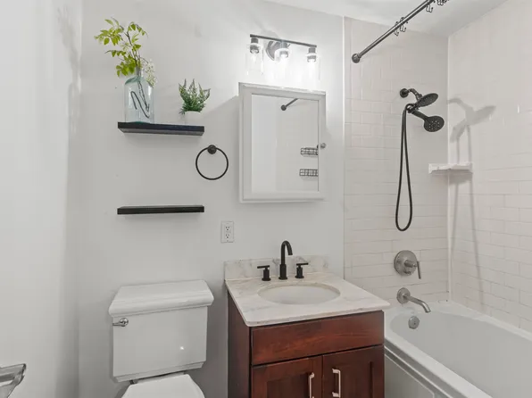 187 Wayne Street image 19 of 50