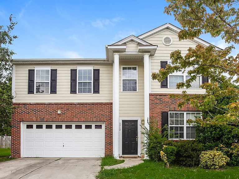 6512 Blackwood Ln — Photo 1
