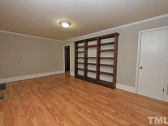 4th image of 100 S Hasell St