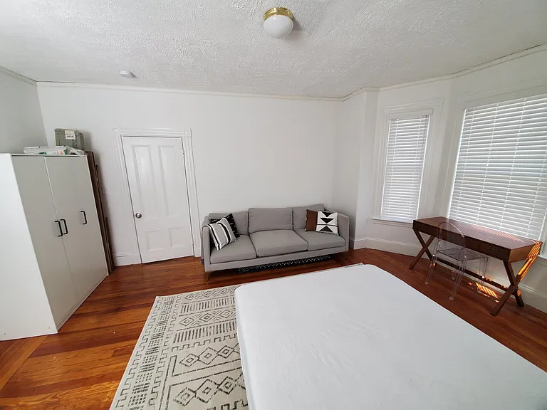 70 Draper St #1.5 — Photo 34