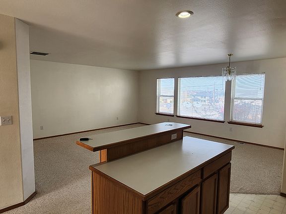 5th image of 1326 S Skyline Dr #11560933
