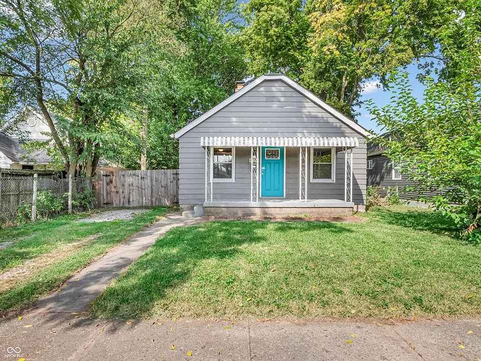 4620 Hillside Ave