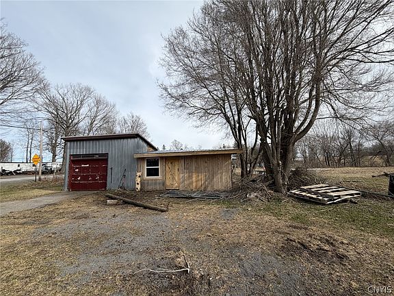 2nd image of 108 Hogsback Rd #25