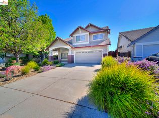 700 Canyonwood Dr, Brentwood, CA