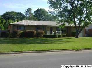 1914 Westmead St SW, Decatur, AL 35601