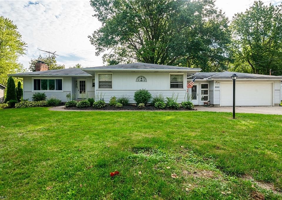 1st image of 2581 Elizabeth Ave