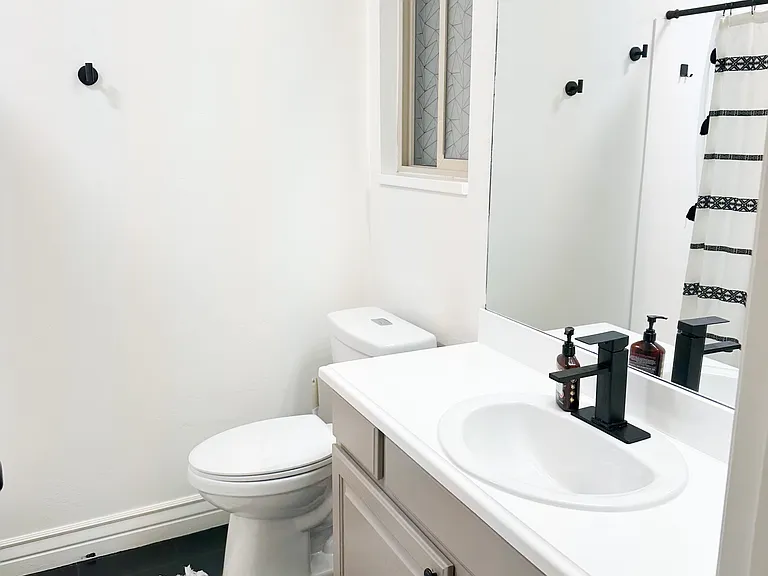 1512 E Shadow Dr — Photo 10