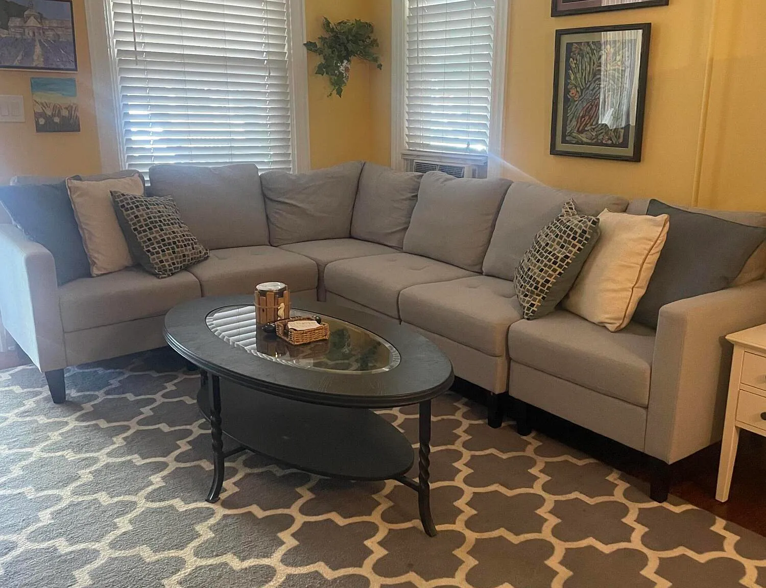 3 bed, 1268 sqft, $2,400 — Photo 4