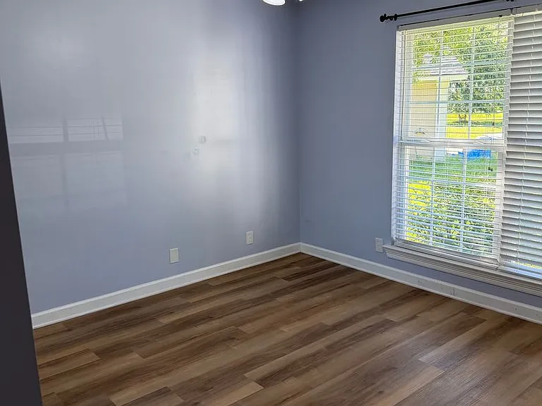 212 Autumn Ridge Ct — Photo 16