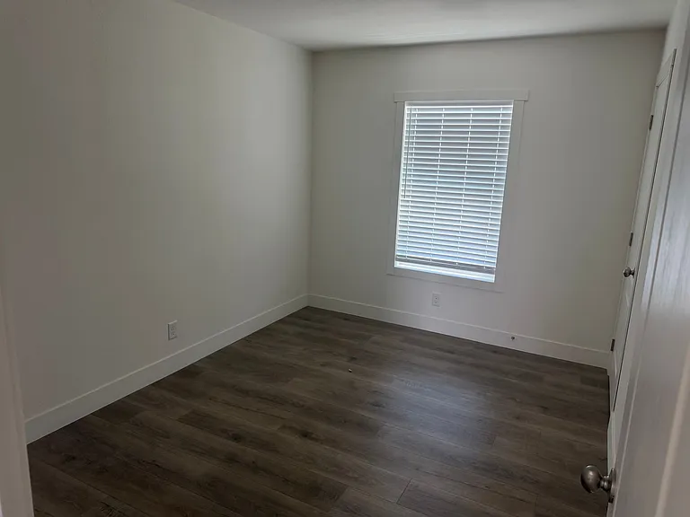 5030 Denning St — Photo 16