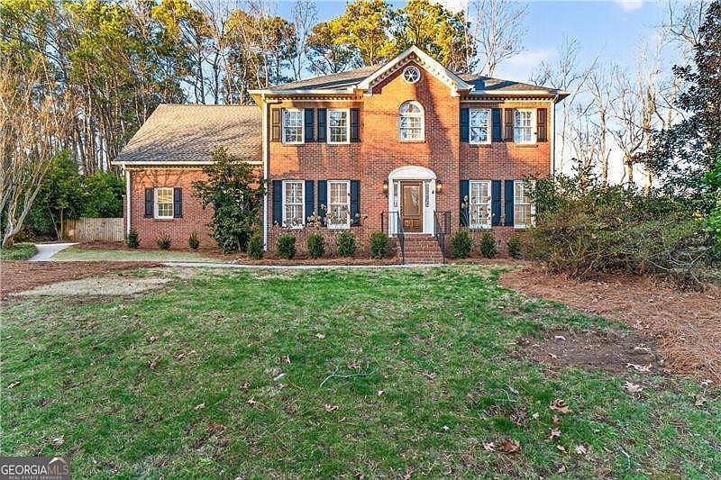 1st image of 140 Derby Forest Ct