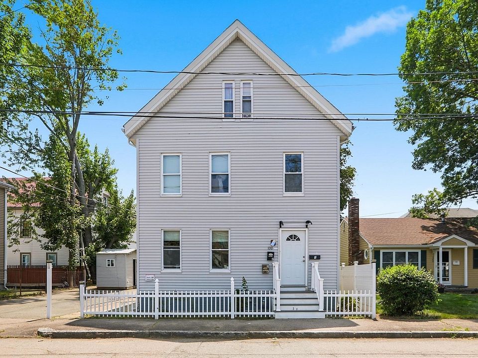 1st image of 132 Huntington St
