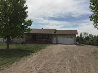 3205 385th Ave N, Aberdeen, SD 57401