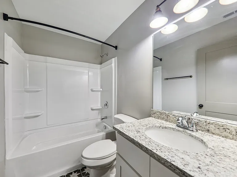 608 Loughborough Ave — Photo 3
