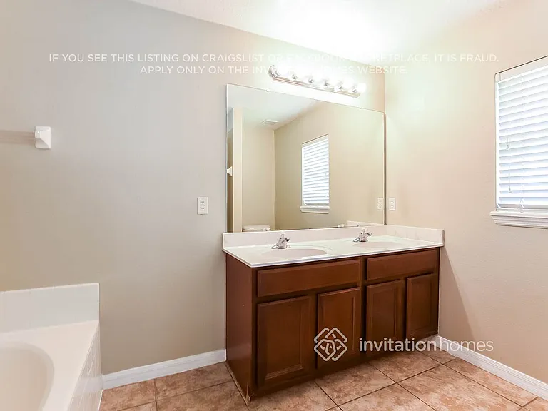 3144 Dasha Palm Dr — Photo 16