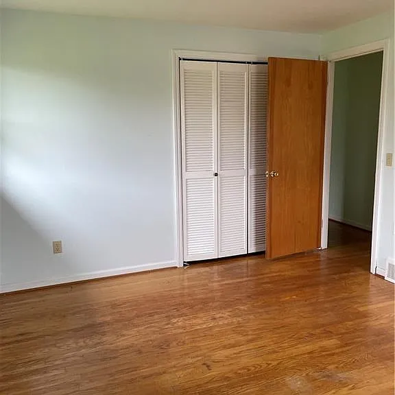 38 Kathy Dr — Photo 15