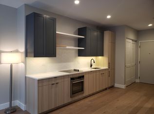 1204 N Clark St #508, Chicago, IL 60610