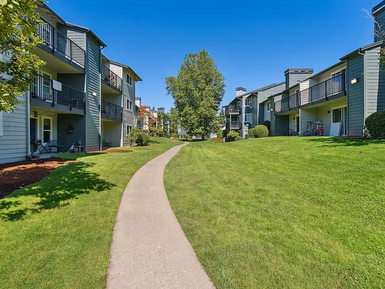 Madison Sammamish — Photo 28