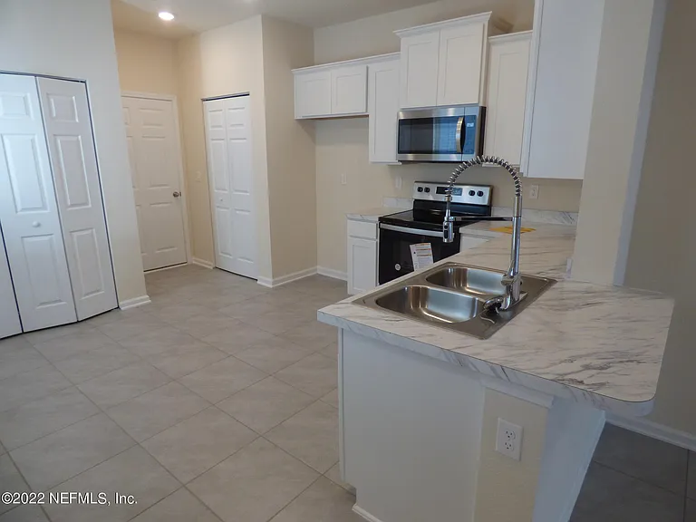 853 Observatory Pkwy — Photo 7