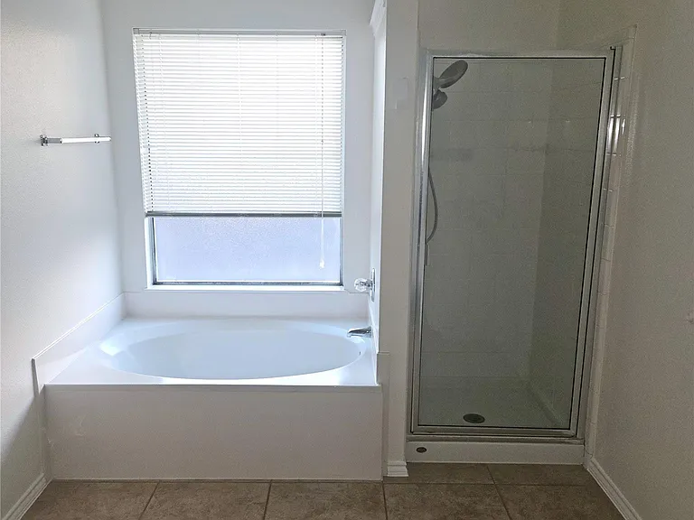 20314 Baytide Ct — Photo 9