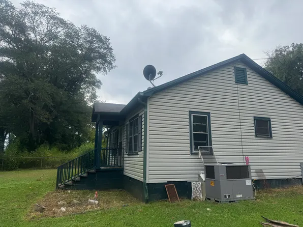 102 McArthur St #1, Gaffney, SC 29340