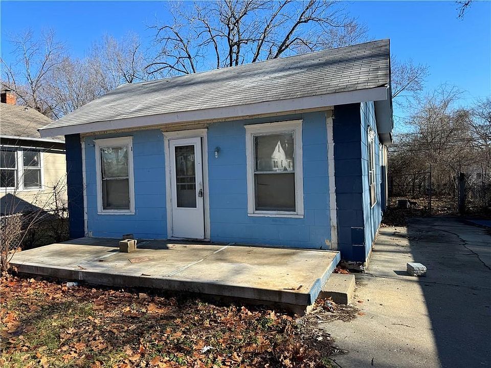 1st image of 5933 Brooklyn Ave