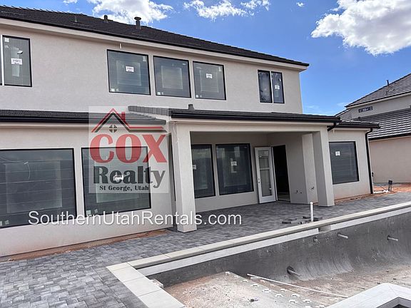 2nd image of 2707 E Moorland Dr