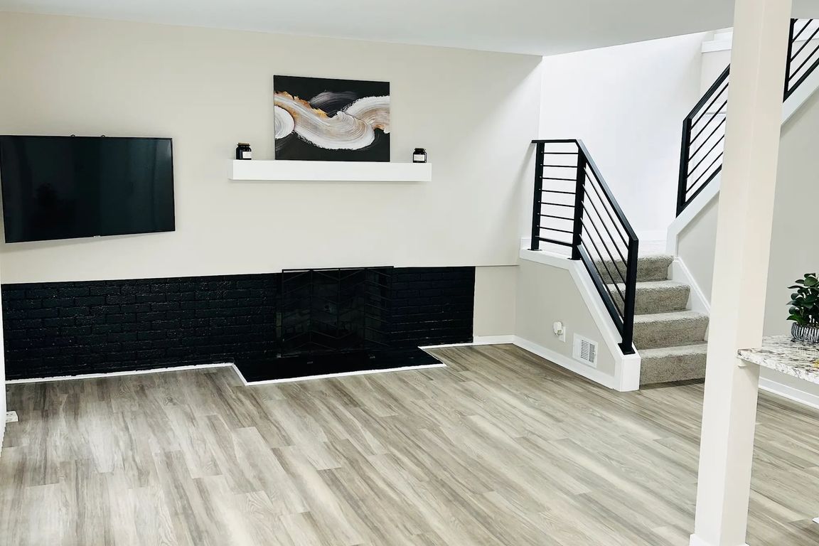 2 Bedroom Diamond Townhome