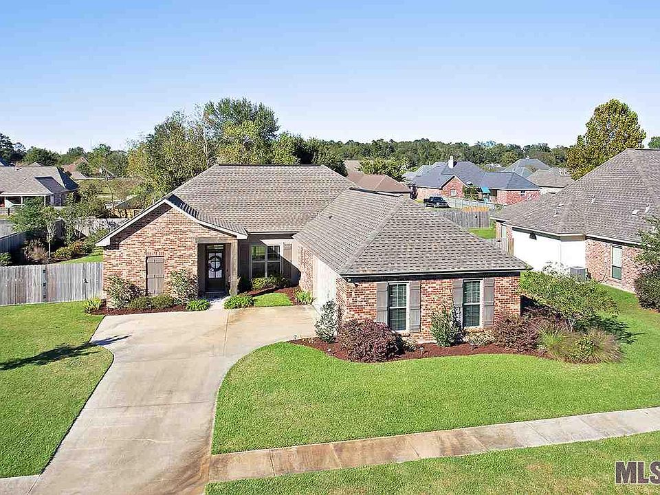 1st image of 10135 Winter Ct