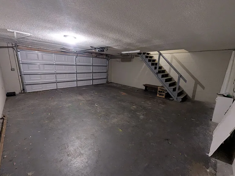 317 S Church St — Photo 12