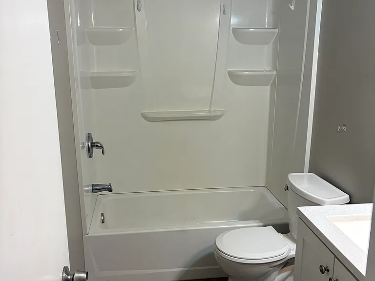 2353 Nebraska St #7 — Photo 5