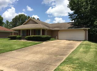216 Beaver Creek Dr, Ridgeland, MS 39157