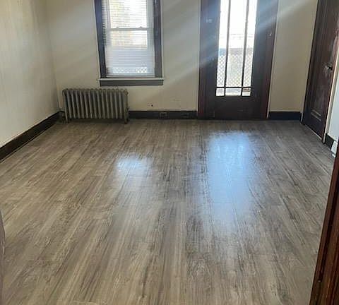 5th image of 534-536 Alder St #2